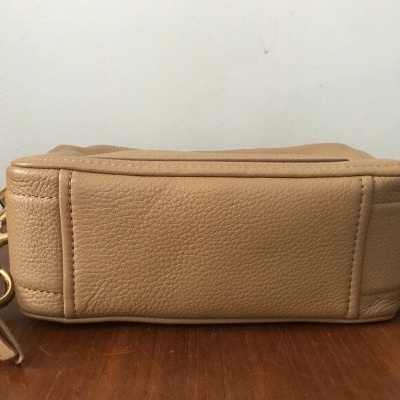 Marc Jacobs The Softshot 21 Crossbody Women's Beige Leather Shoulder Bag - Picture 12 of 14